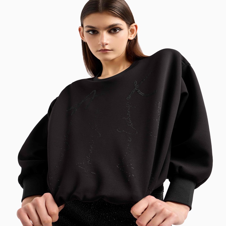 Black Sweatshirt