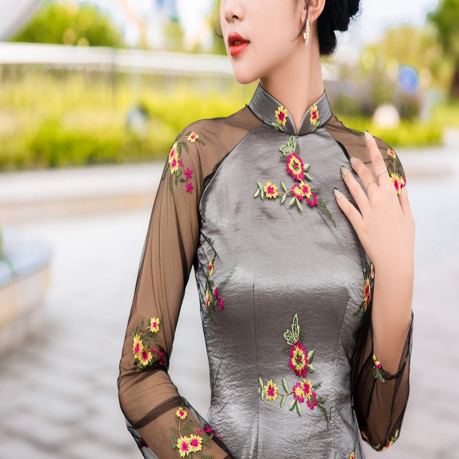 Vietnamese Clothing